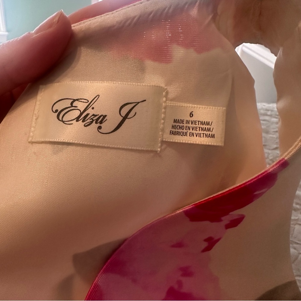 Eliza J Floral Pink and White Dress - Picture 6 of 6